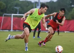 关于中超冲刺阶段再迎强敌；利物浦手感冰凉；主帅态度：态度坚定；数据趋势出现新变化的信息