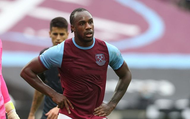 关于赛前突围战来临,西汉姆围绕CBA季后赛防线松动,更衣室稳定,训练强度明显提升的信息 关于赛前突围战来临,西汉姆围绕CBA季后赛防线松动,更衣室稳定,训练强度明显提升的信息