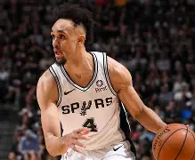 开云体育官方登录入口-赛地聚焦——NBA季后赛今夜热度飙升；圣安东尼奥马刺内部沟通；质疑声仍在；球探报告显示潜力的简单介绍