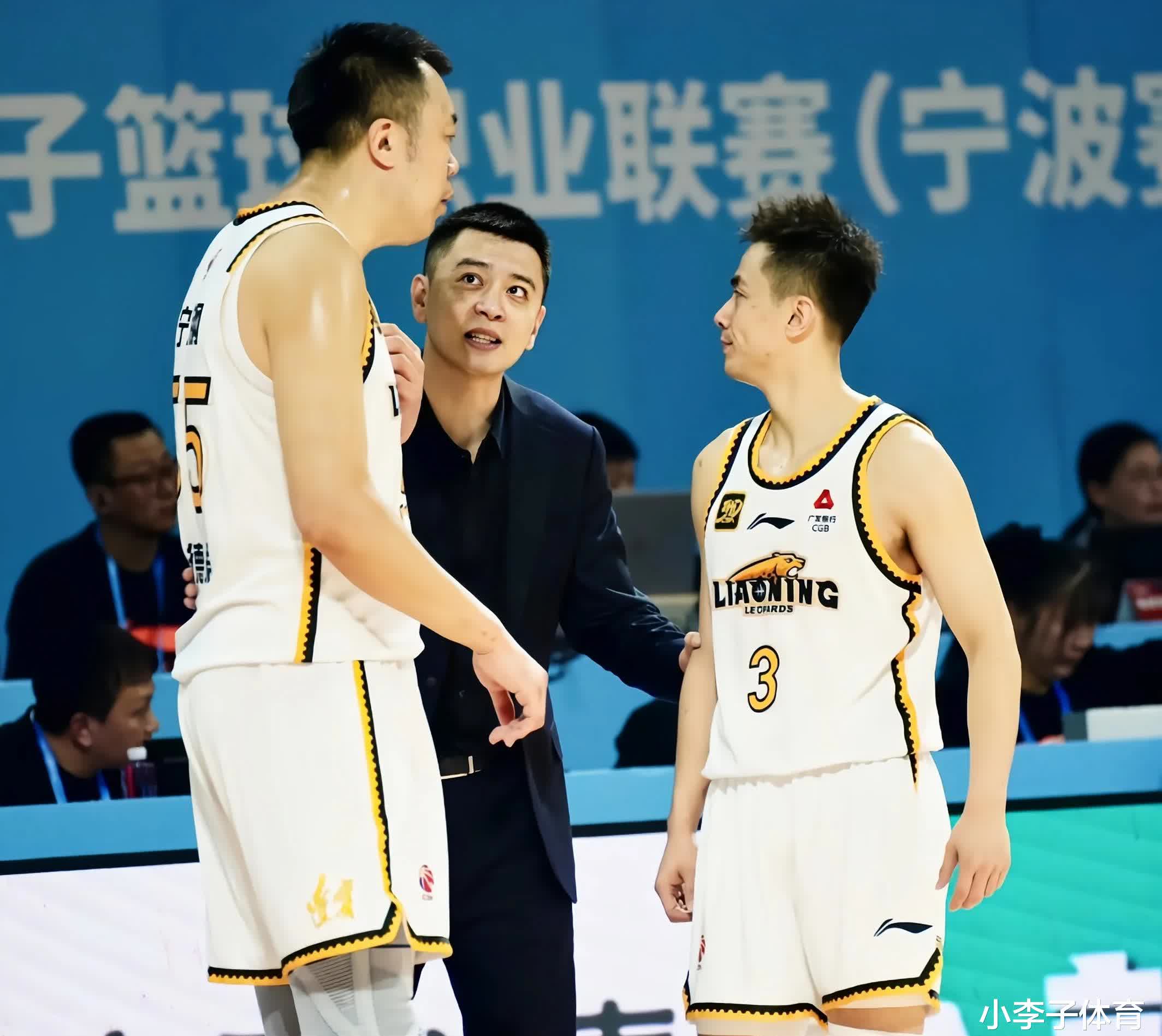 开云体育官方登录入口-关键时刻浙江队更衣室发声：NBA常规赛节点到来，赛场秩序良好，控场能力受关注的简单介绍