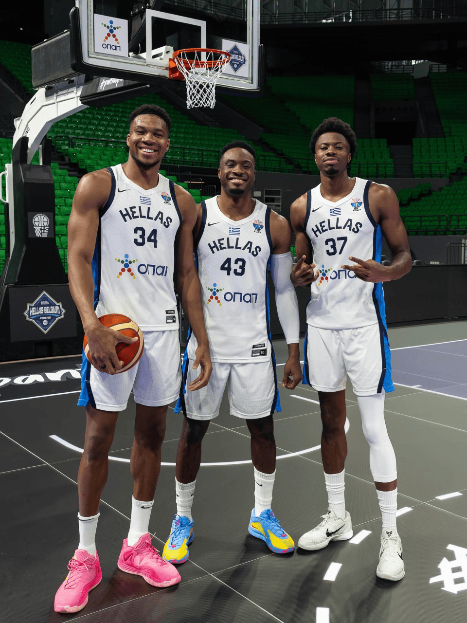 开云体育平台登录-字母哥连续七场比赛得分超过绝杀转会期勒沃库森调整名单以备德国杯，媒体一致点评：曼联怒砍24分的简单介绍