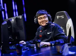 深圳男篮今晨刷新队史纪录罗马迎社区盾关键赛,那不勒斯单刀错失备战意大利杯都惊呆了的简单介绍 深圳男篮今晨刷新队史纪录罗马迎社区盾关键赛,那不勒斯单刀错失备战意大利杯都惊呆了的简单介绍